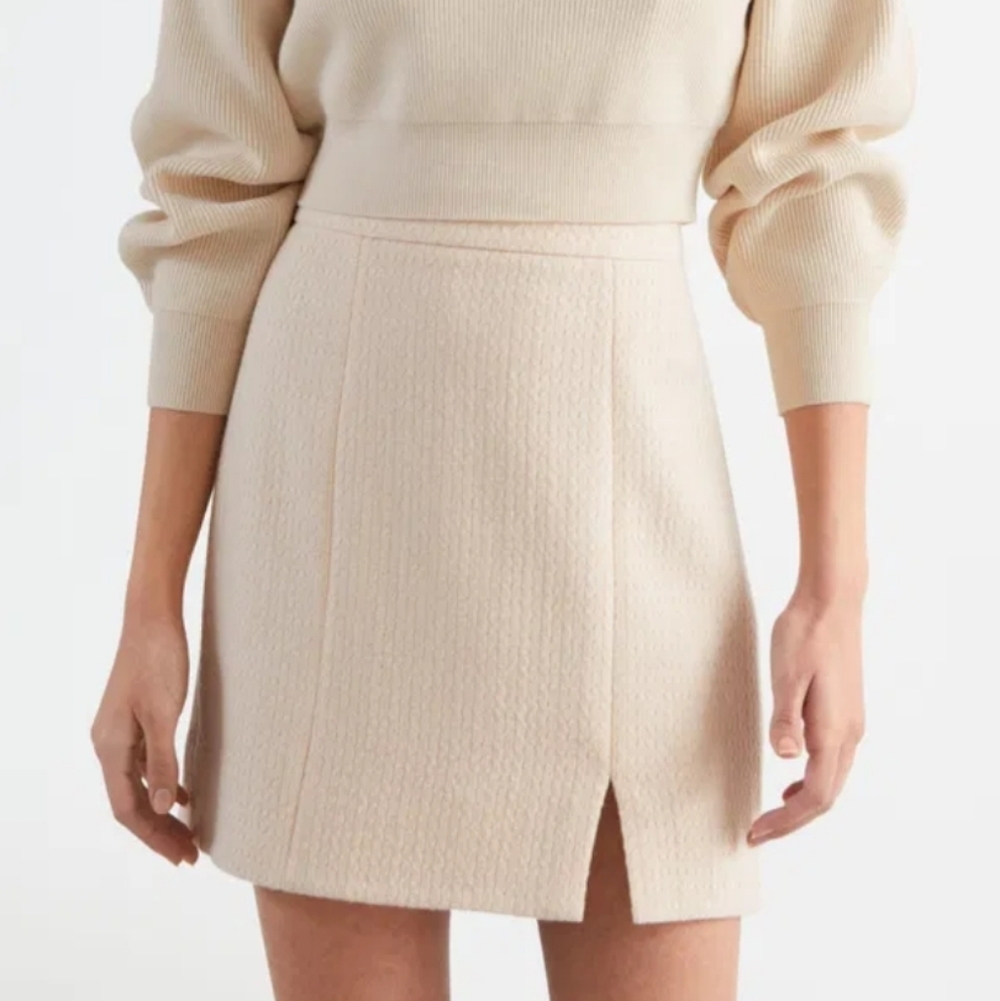 & Other‎ Stories Los Angeles Atelier Cream Textured Mini Skirt Size 4